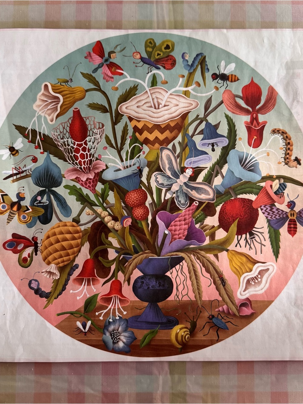 500 Piece Crazy Bug Bouquet Round Puzzle - Picture 2 of 5
